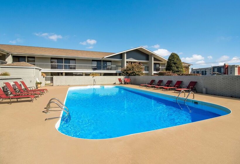 בית מלון כפרי Best Western University Inn