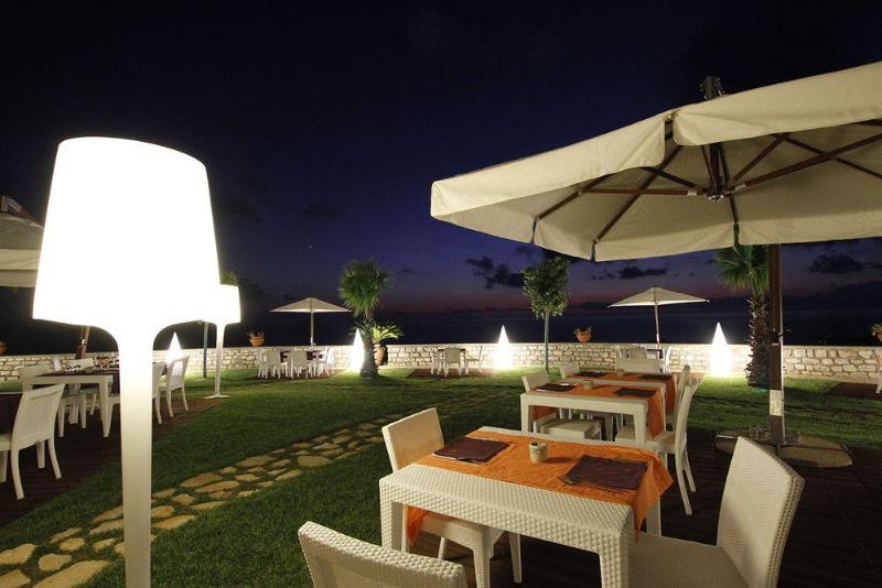 호텔 Bouganville Palace