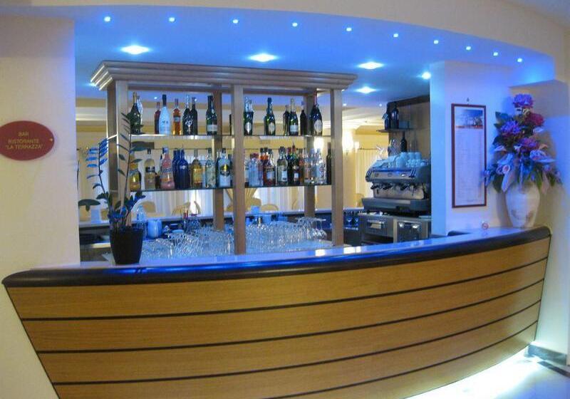 호텔 Bouganville Palace