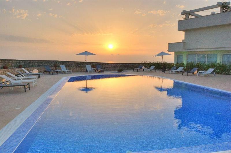 فندق Bouganville Palace