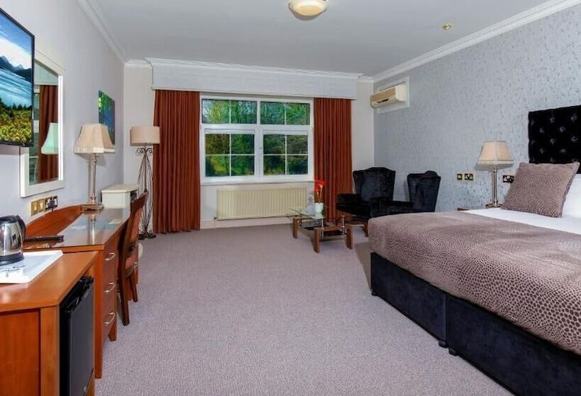 Отель Brook Lodge Boutique