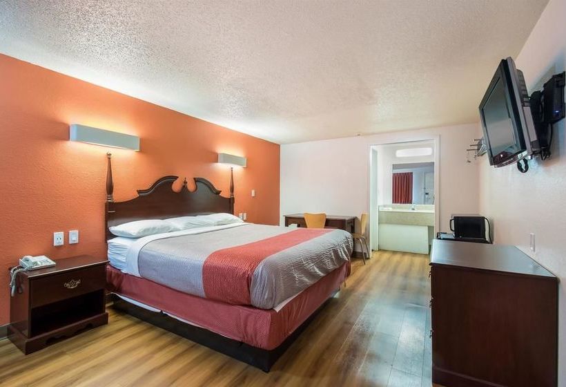 בית מלון כפרי Budget Inn Columbus West