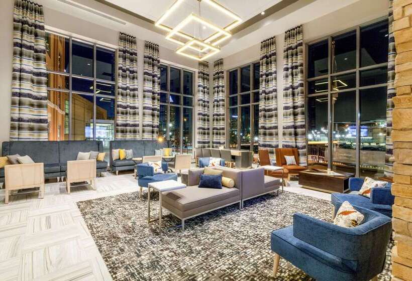 Cambria Hotel Pittsburgh Downtown