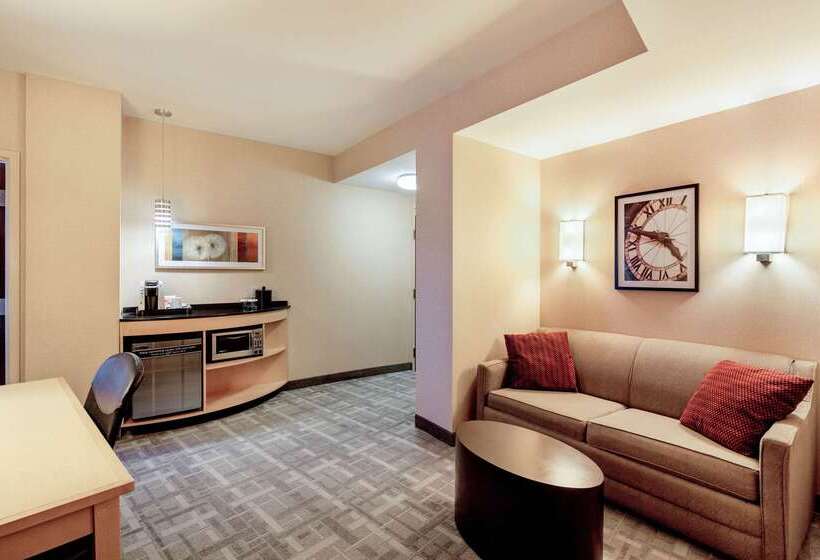 Cambria Hotel Pittsburgh Downtown