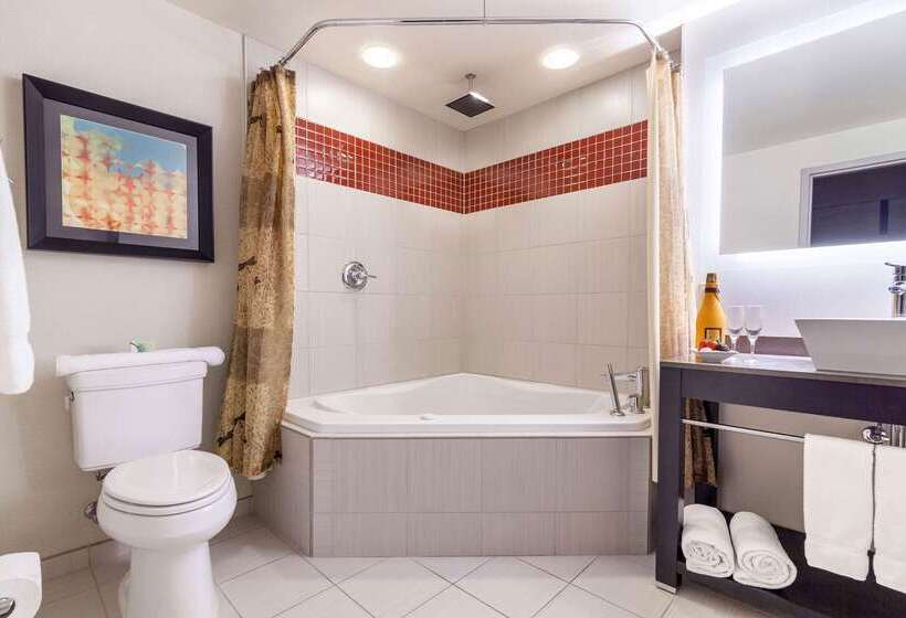 Cambria Hotel Pittsburgh Downtown