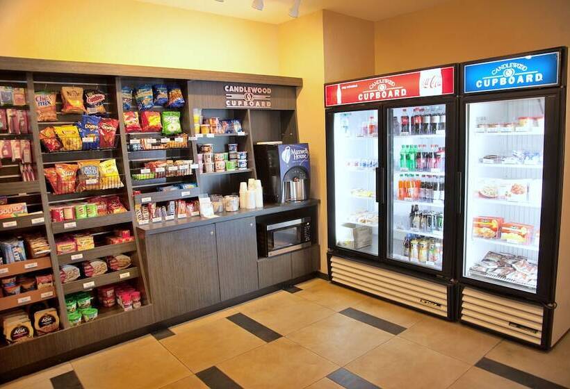 هتل Candlewood Suites Alexandria, An Ihg