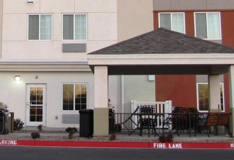 Отель Candlewood Suites Midland, An Ihg