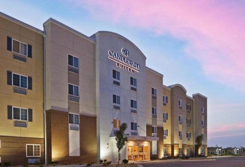 Отель Candlewood Suites Midland, An Ihg
