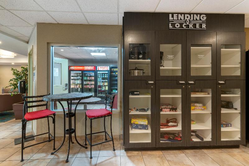 فندق Candlewood Suites Reading, An Ihg