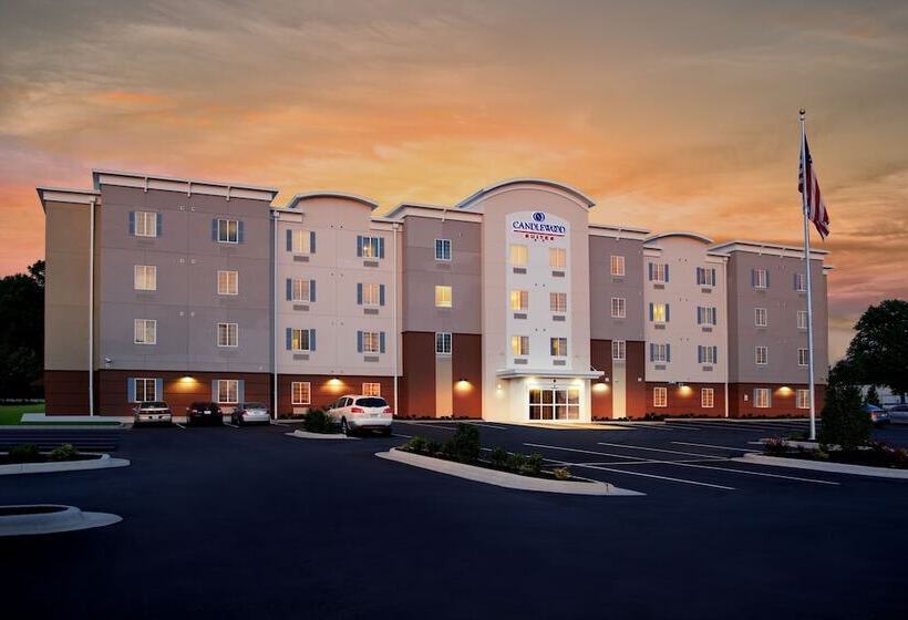 בית מלון כפרי Candlewood Suites Sioux City   Southern Hills, An Ihg