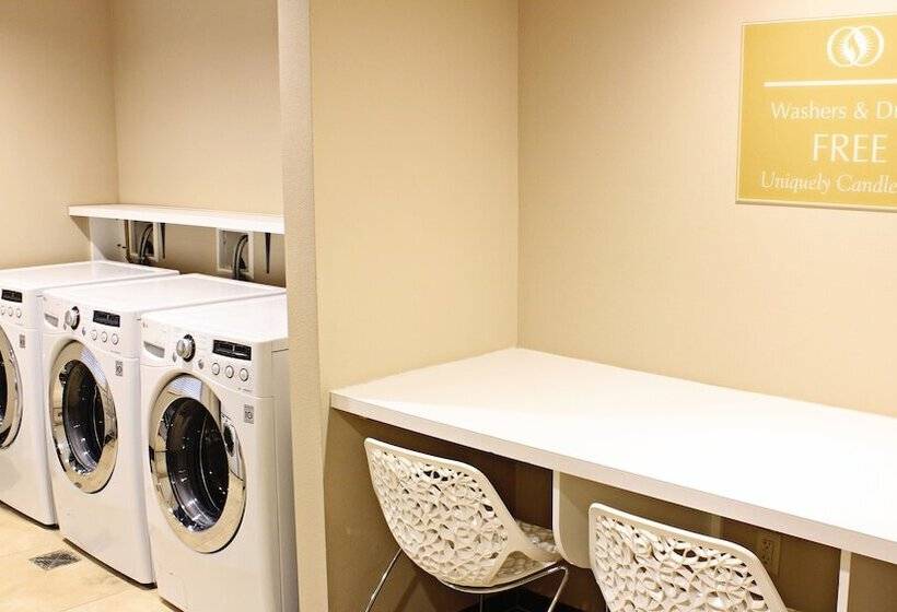 בית מלון כפרי Candlewood Suites Sioux City   Southern Hills, An Ihg