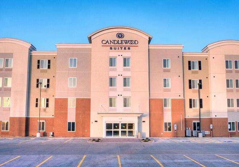 בית מלון כפרי Candlewood Suites Sioux City   Southern Hills, An Ihg