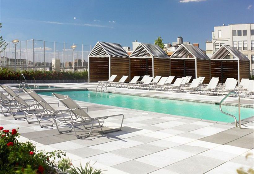 ホテル Churchill At 50 Columbus