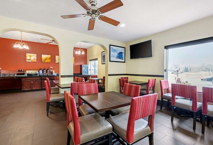 호텔 Comfort Inn Kissimmee-Lake Buena Vista South