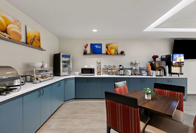 בית מלון כפרי Comfort Inn Powell   Knoxville North