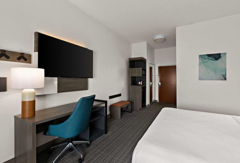 בית מלון כפרי Comfort Inn Powell   Knoxville North