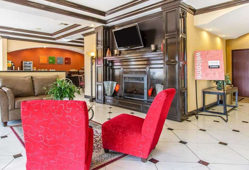 בית מלון כפרי Comfort Inn & Suites Atoka