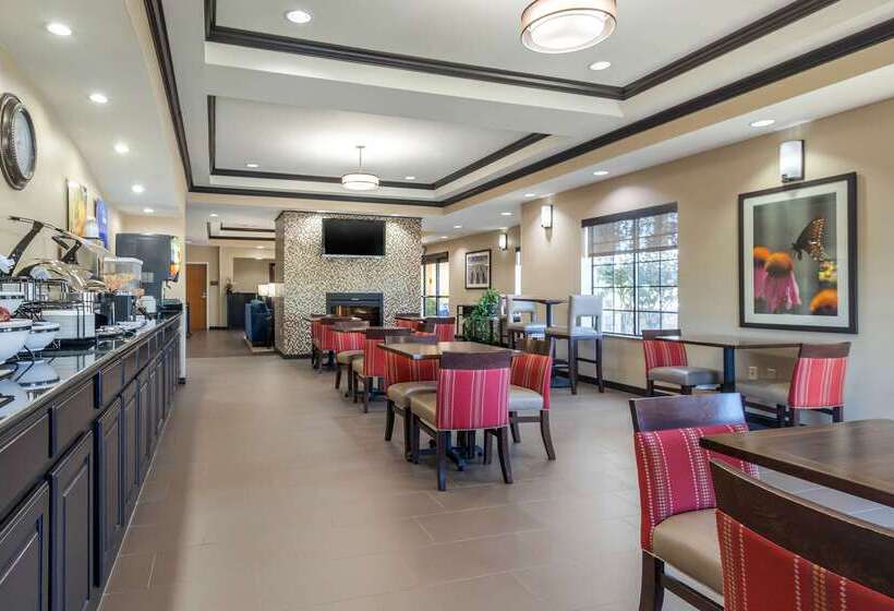호텔 Comfort Inn & Suites Glenpool