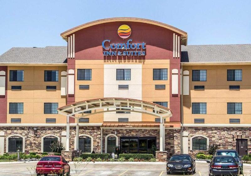 호텔 Comfort Inn & Suites Glenpool