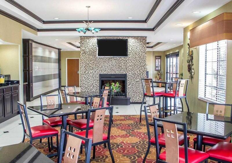 호텔 Comfort Inn & Suites Glenpool