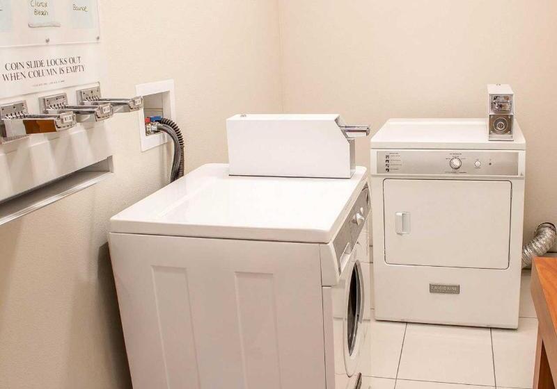 호텔 Comfort Inn & Suites Glenpool