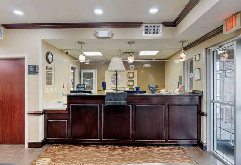 فندق Comfort Inn & Suites Hillsville I77