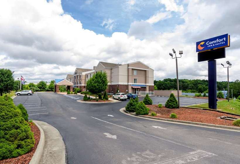 فندق Comfort Inn & Suites Hillsville I77