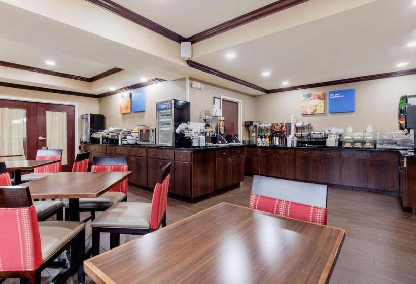 فندق Comfort Inn & Suites Hillsville I77