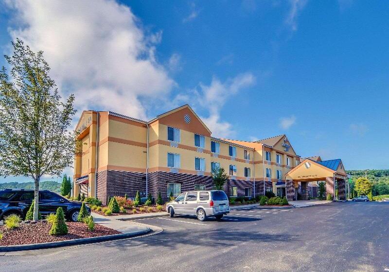فندق Comfort Inn & Suites Hillsville I77