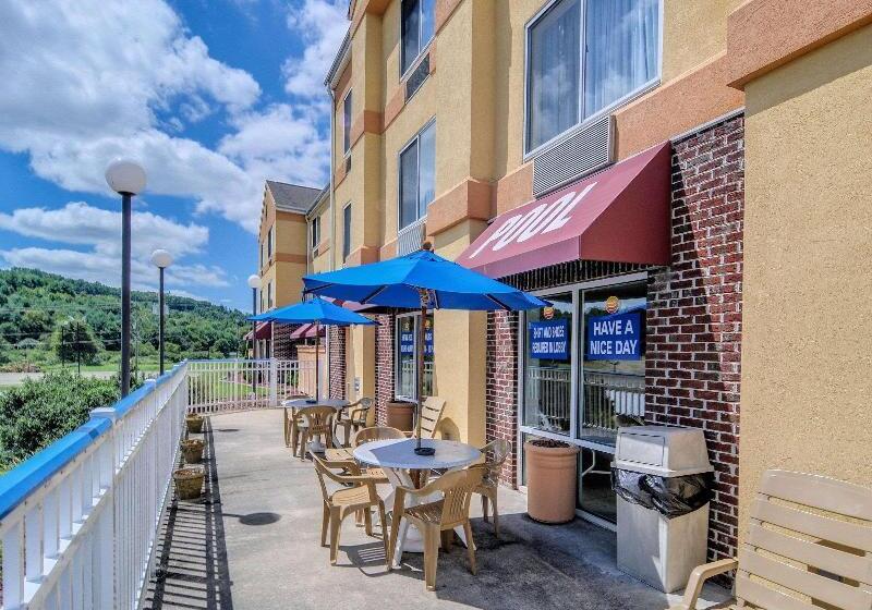 فندق Comfort Inn & Suites Hillsville I77