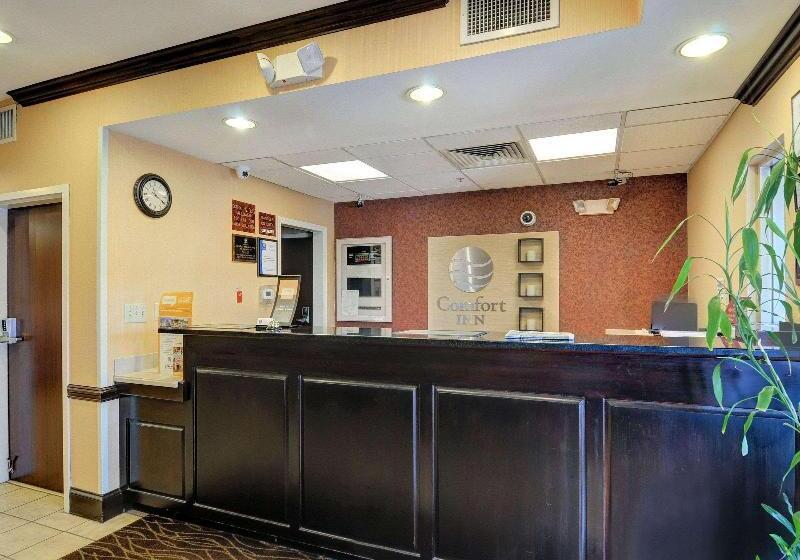 فندق Comfort Inn & Suites Hillsville I77