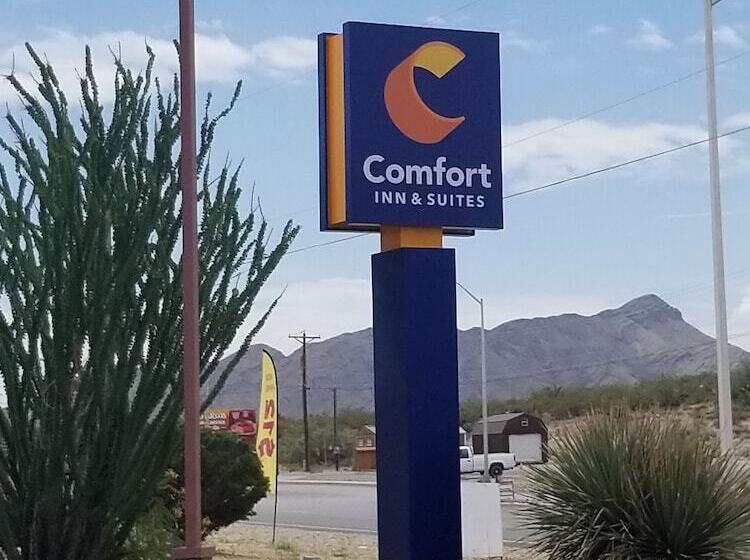 هتل Comfort Inn & Suites I 25 Near Spaceport America