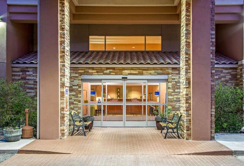 فندق Comfort Inn & Suites I 25 Near Spaceport America