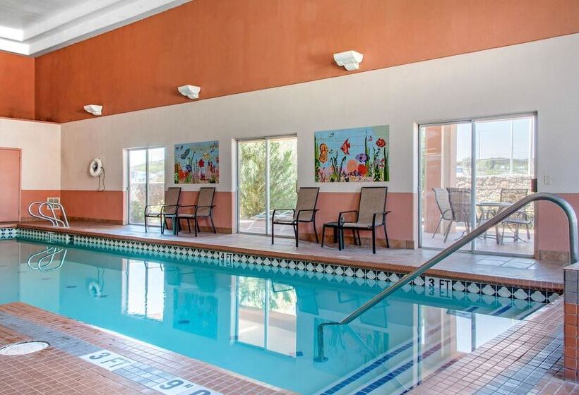 هتل Comfort Inn & Suites I 25 Near Spaceport America