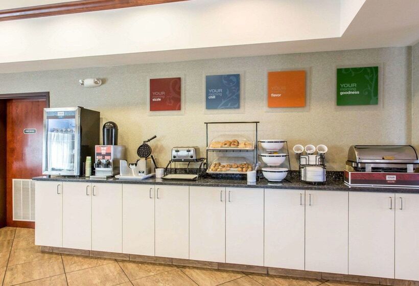 فندق Comfort Inn And Suites