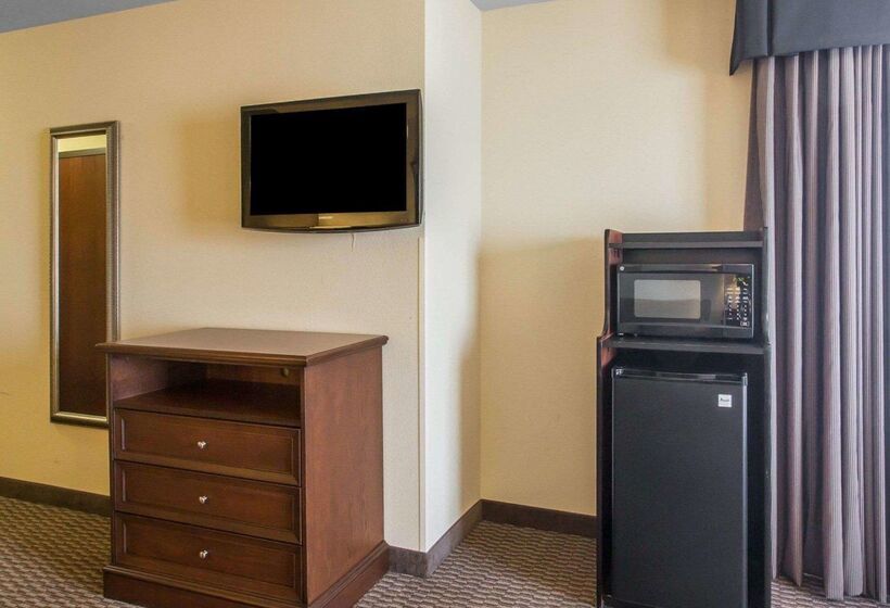 فندق Comfort Inn And Suites