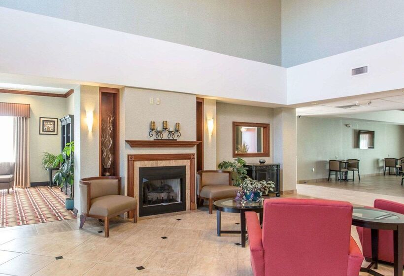 בית מלון כפרי Comfort Inn And Suites