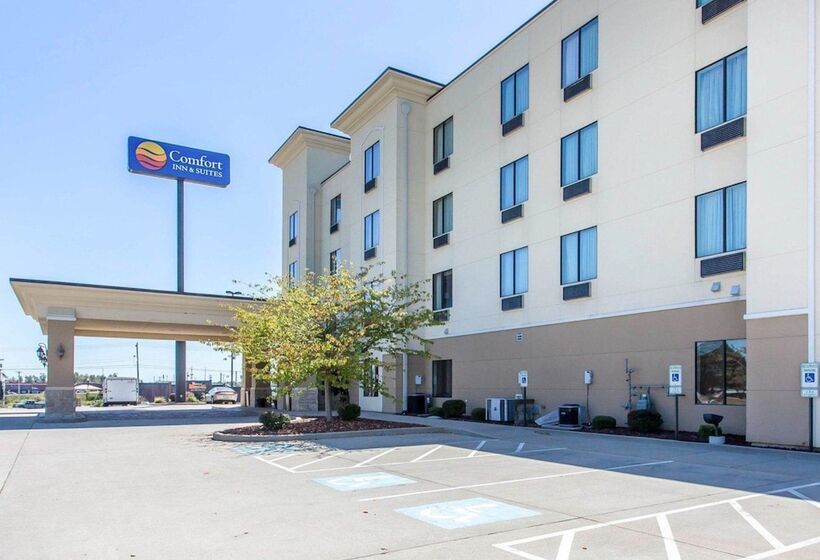 فندق Comfort Inn And Suites