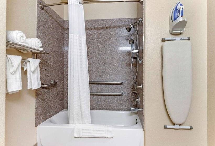 ホテル Comfort Inn & Suites Navasota