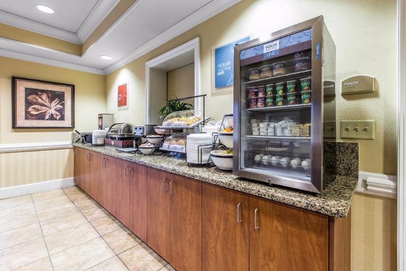 فندق Comfort Inn & Suites