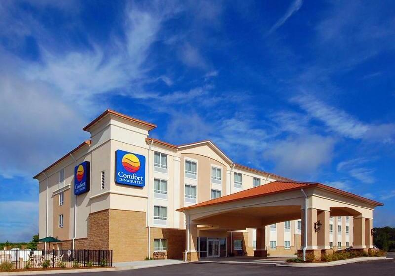 فندق Comfort Inn & Suites