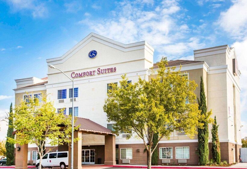 酒店 Comfort Suites