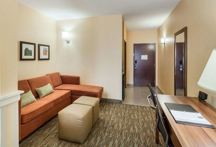 호텔 Comfort Suites Cotulla Near I35