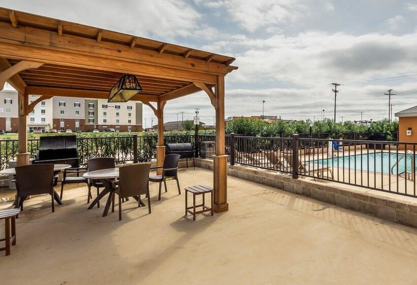 호텔 Comfort Suites Cotulla Near I35