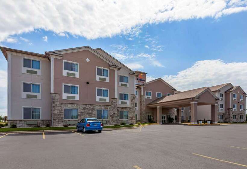 فندق Comfort Suites Delavan  Lake Geneva Area