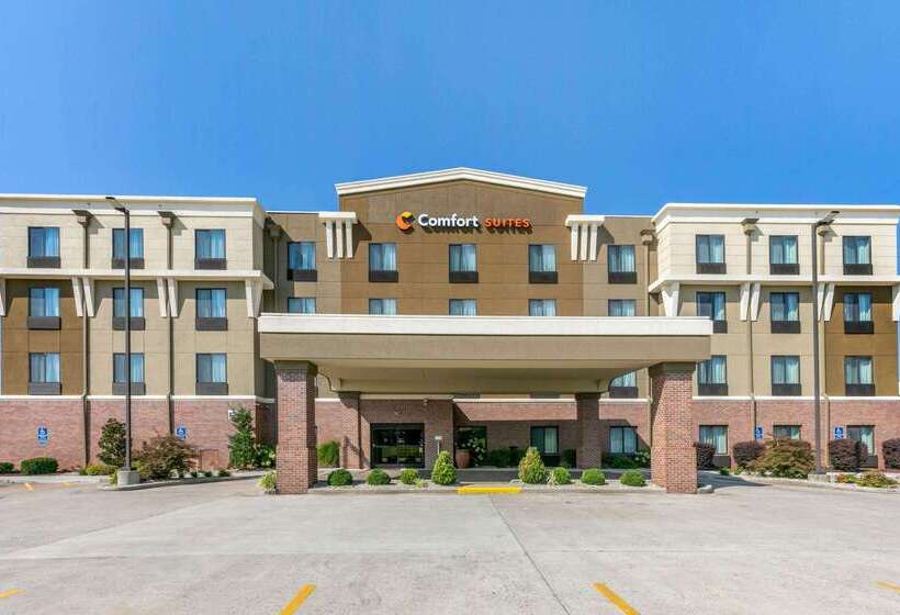 ホテル Comfort Suites Hopkinsville Near Fort Campbell