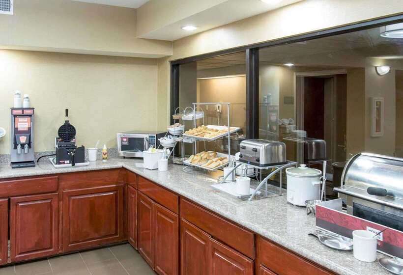 فندق Comfort Suites Idabel