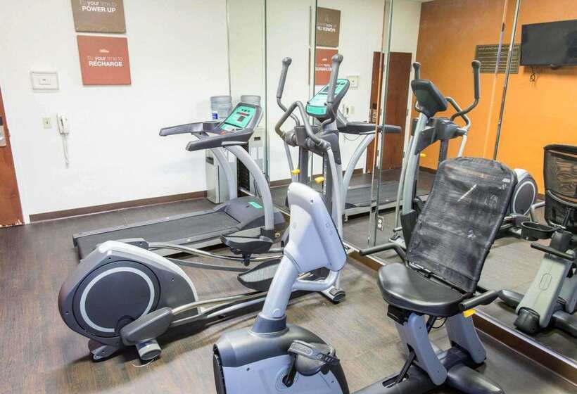 فندق Comfort Suites Idabel