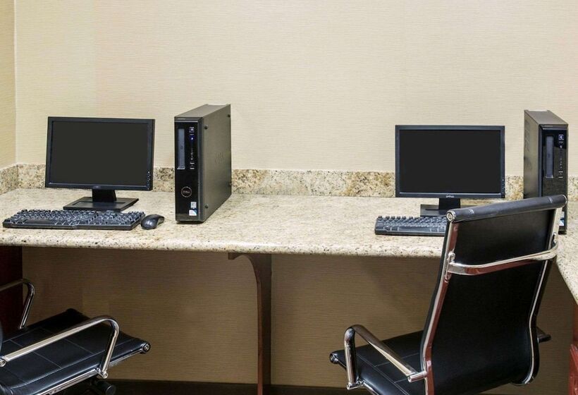 فندق Comfort Suites Idabel