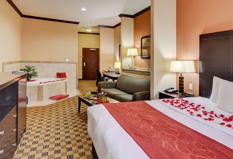 בית מלון כפרי Comfort Suites Kilgore